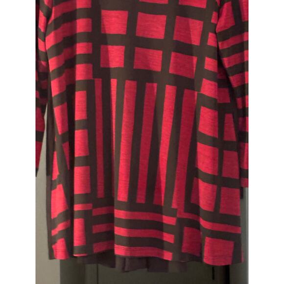 Comfy USA Long Sleeve Tunic Top Size M Abstract Pattern Lagenlook Red Black - Picture 3 of 12